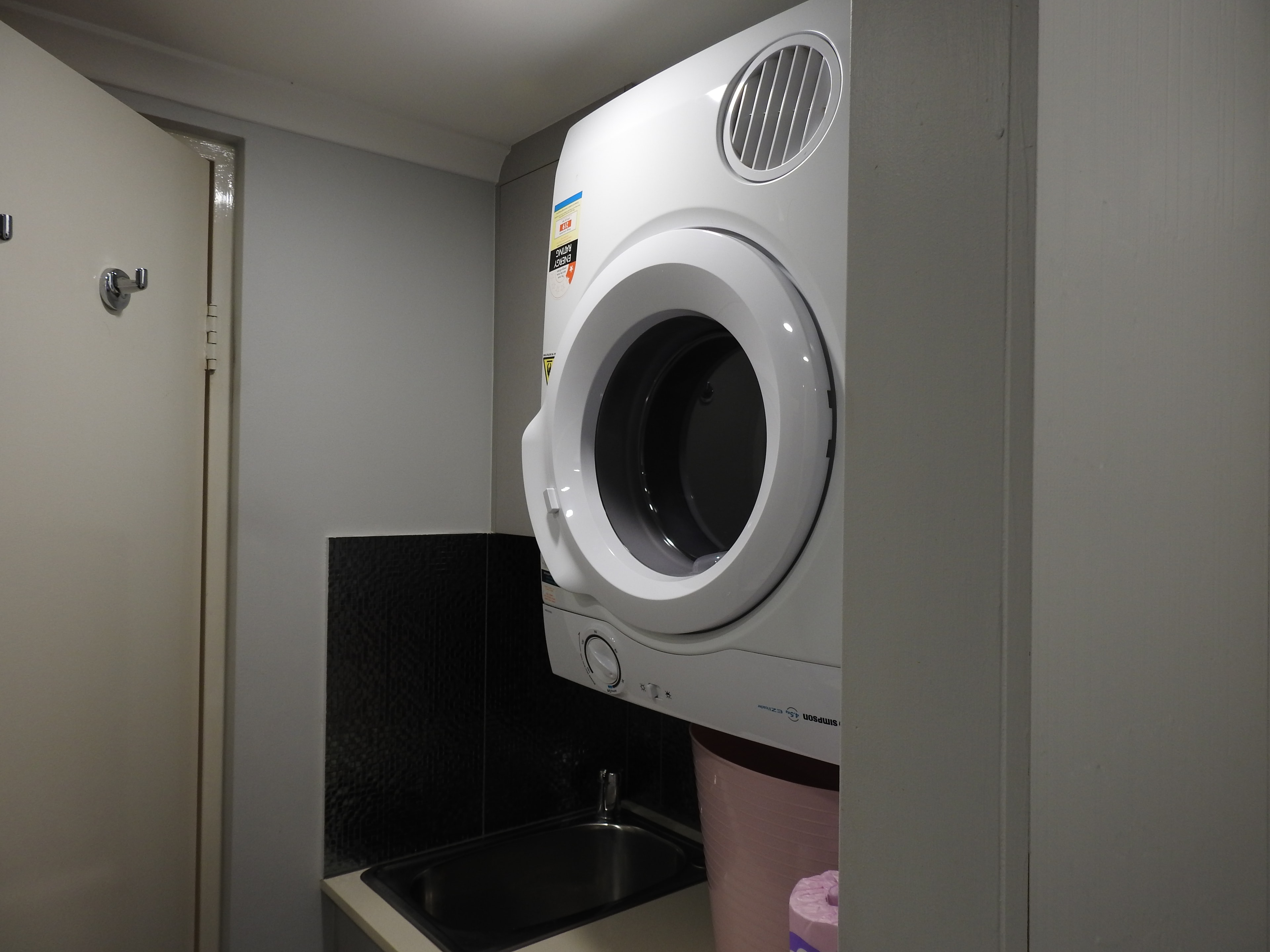 Cullen Bay Marina Apartment photo 13